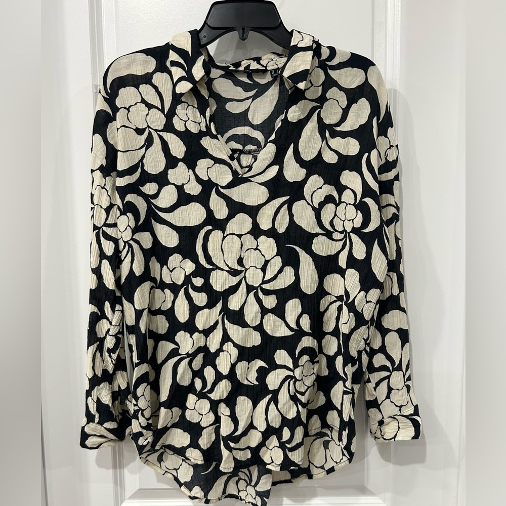 Vero Moda Black and Cream Floral Top - Large